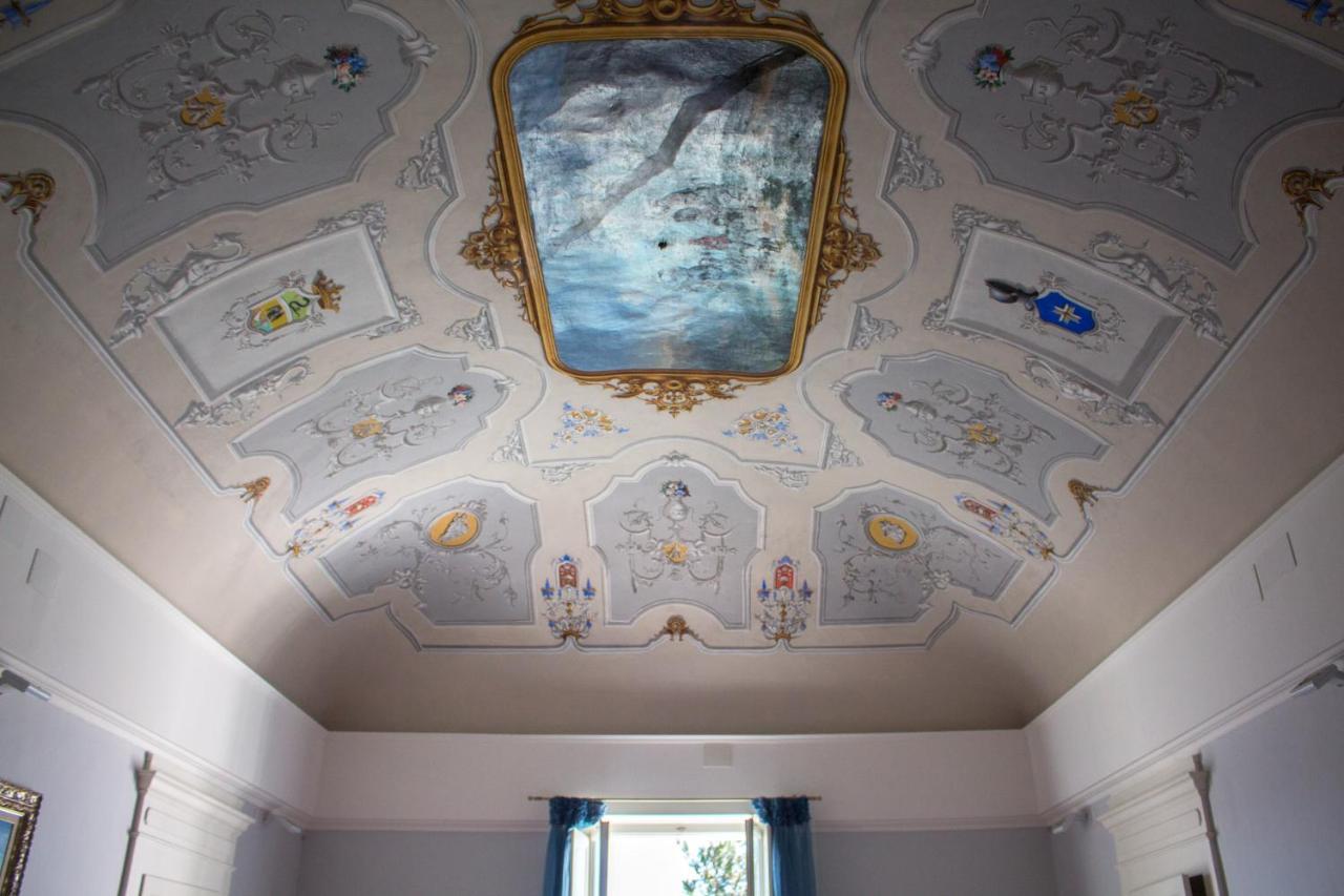 Villa Arlini Pineto Bagian luar foto